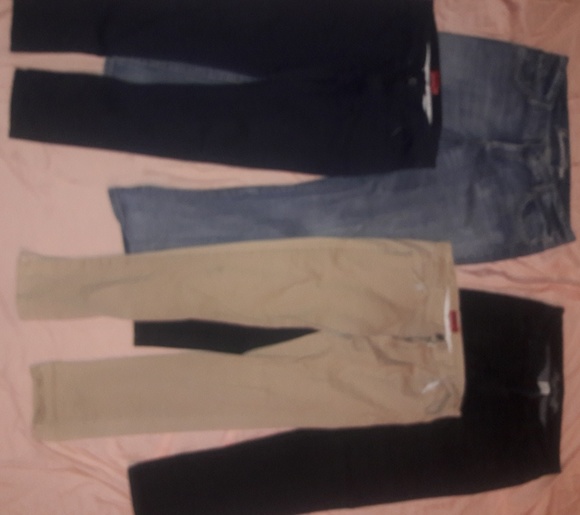 Jeans bundle - Picture 8 of 8